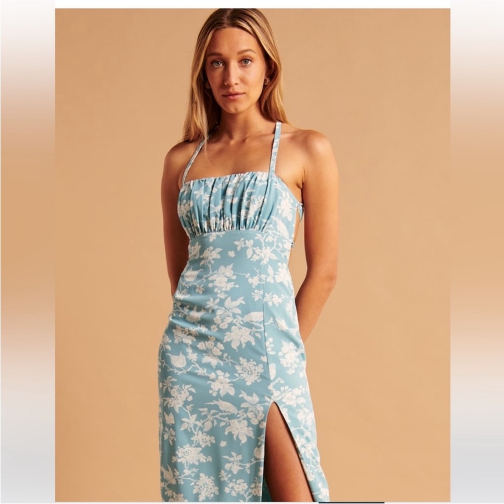 Abercrombie & Fitch Light Blue Floral Midi Dress
